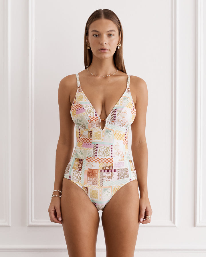 Cartolina Faith D Cup One Piece