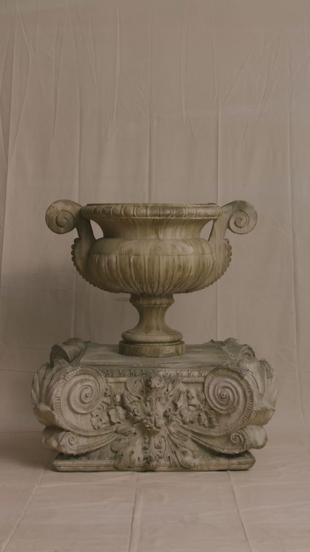 Cartolina Shay One Piece